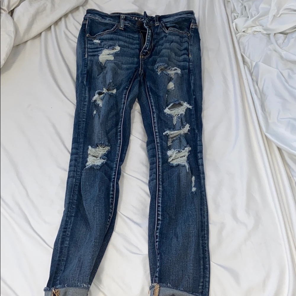 American Eagle Ripped Cropped Jeans